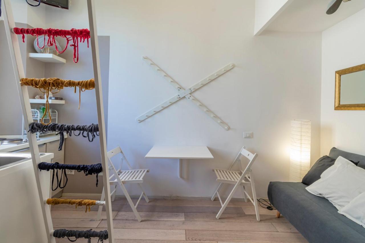 Piccolo Loft Navigli Apartment Milan Luaran gambar