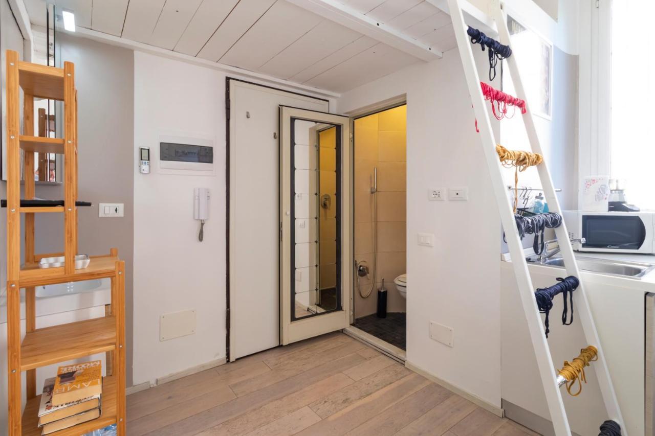 Piccolo Loft Navigli Apartment Milan Luaran gambar